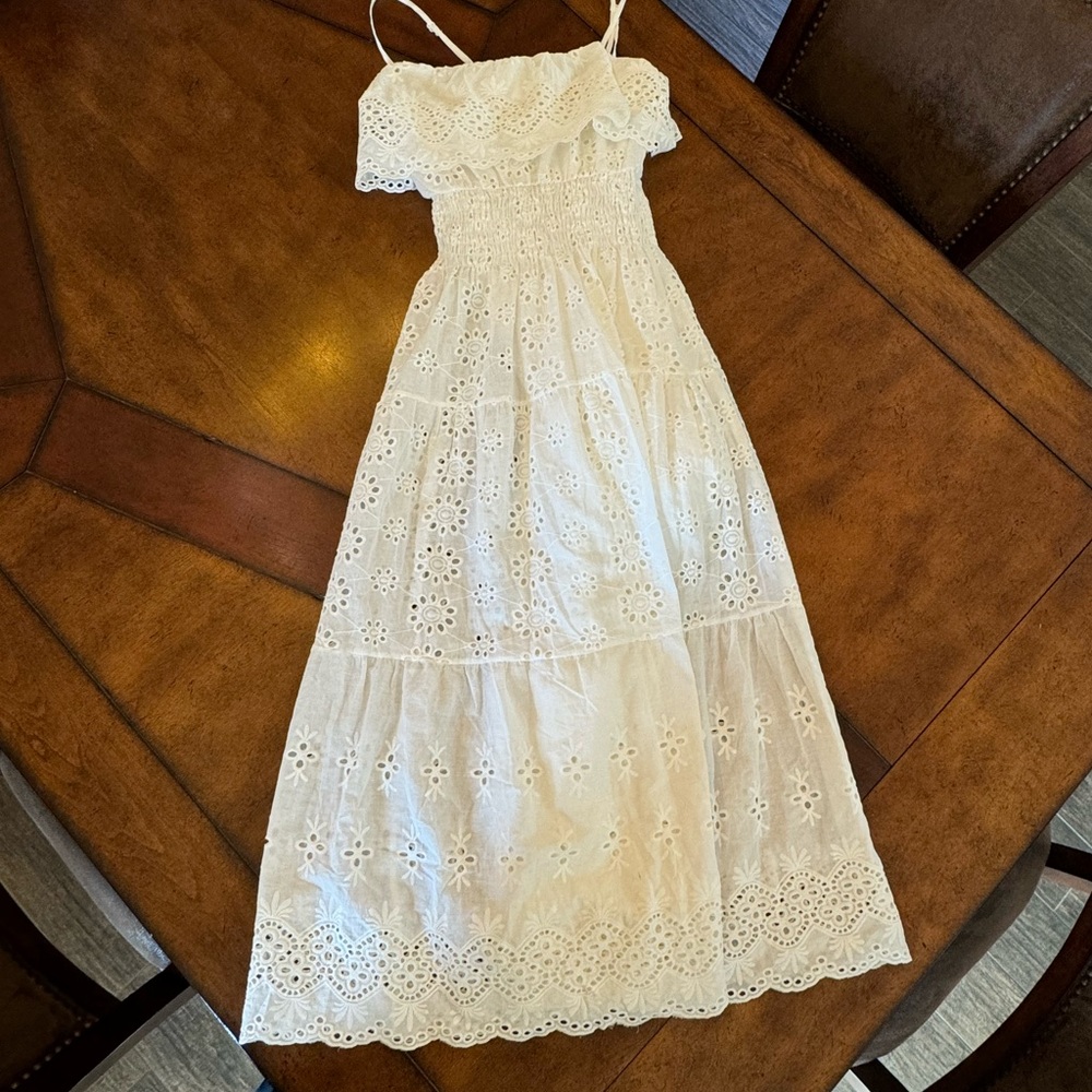 Elan White Floral Embroidered Dress Size Small